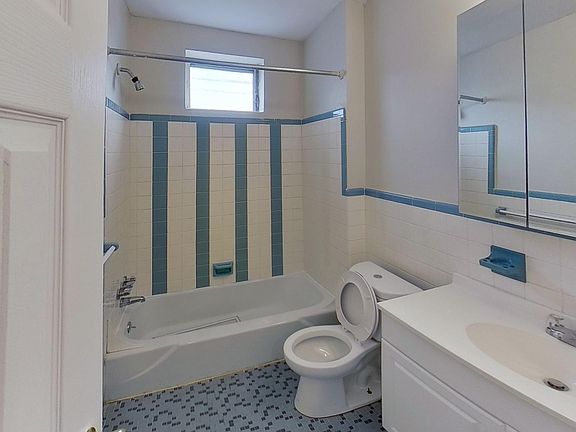 3rd image of 7803 Algon Ave #105