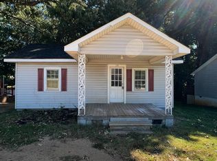 115 Harvey Rd, Greer, SC 29651