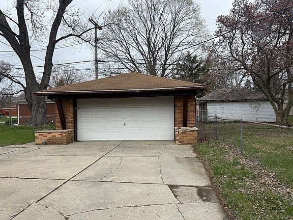 2nd image of 26094 Westfield