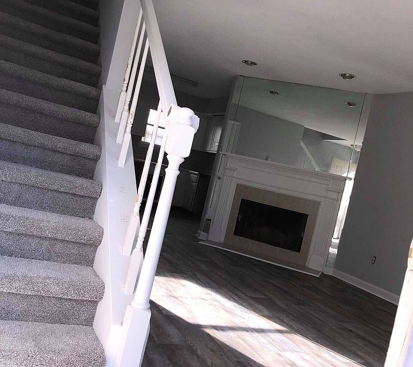 1st image of 2827 Dayton Blvd