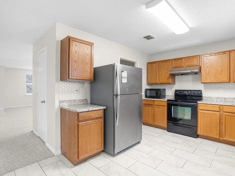 1312 Annalea Dr — Photo 20