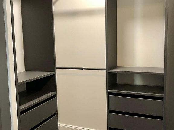 5th image of 5708 N McVicker Ave #2