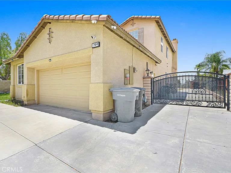 709 E Agape Ave — Photo 19