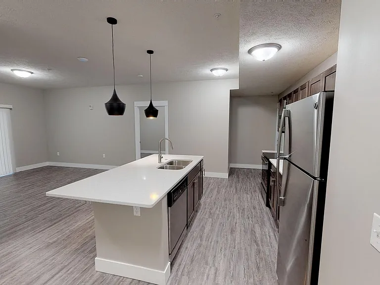 711 Legacy Dr — Photo 11