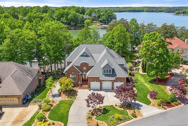 1st image of 243 Pinnacle Shores Dr