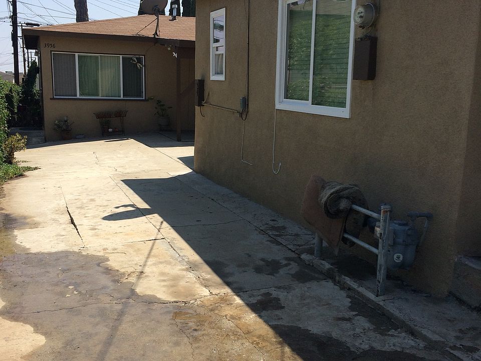 2nd image of 3954 Princeton St