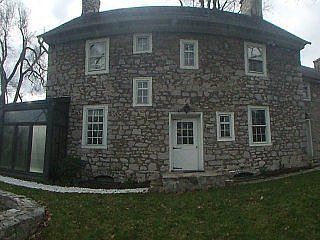 2nd image of 3906 Schoolhouse Ln