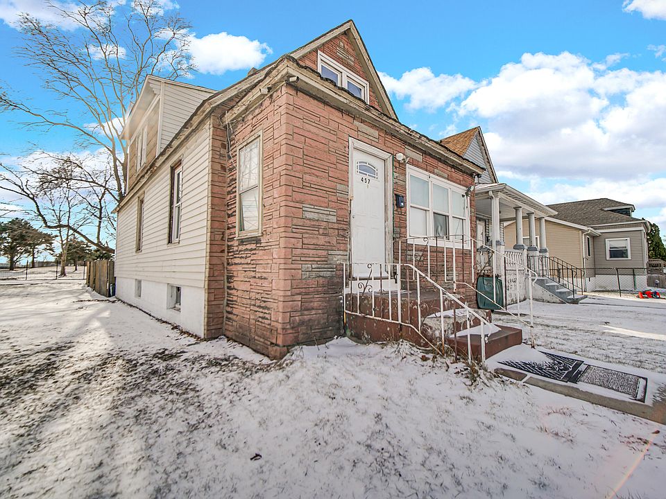 2nd image of 457 Vernon Ave