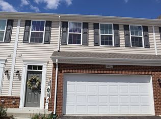 3402 Helene Reider Dr, Montgomery, IL 60538