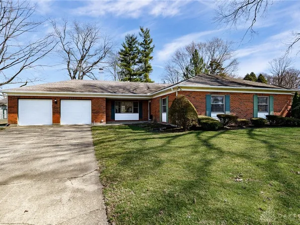 3036 Maginn Dr, Dayton, OH 45434