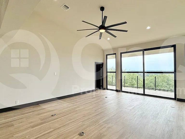 112 Paragon Ct — Photo 7