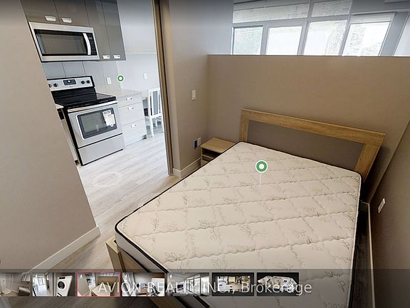 5th image of 250 Albert St #220