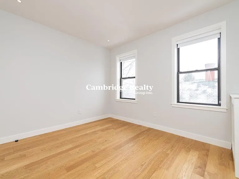 12 Elko St #11T — Photo 8