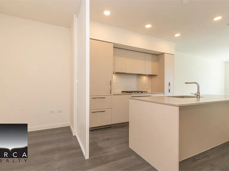 1500 Scott Cres #406 — Photo 16