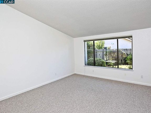 3rd image of 1026 Pine Meadow Ct