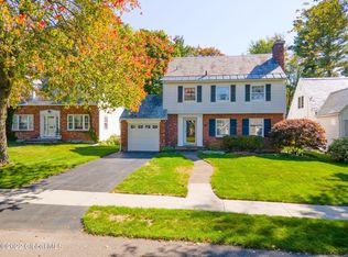 11 Clarendon Rd, Albany, NY 12203