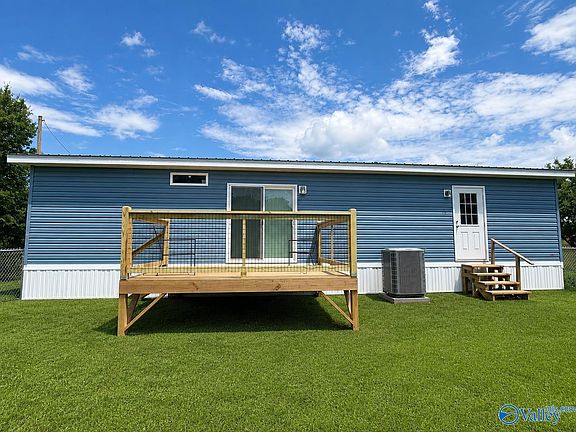 3rd image of 4862 Lakeplace Ln