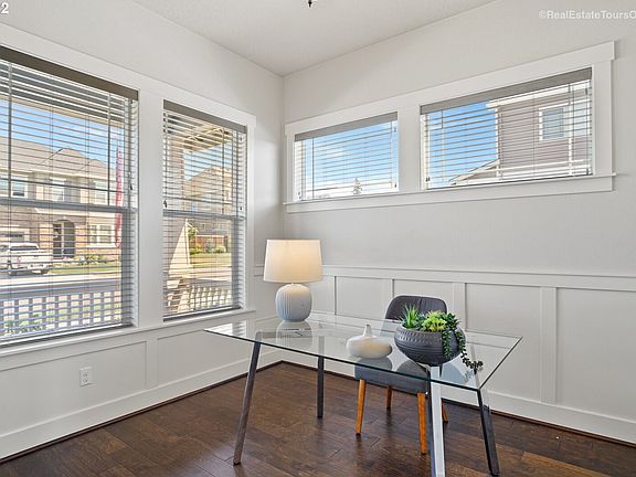 5th image of 28564 NW Shaddon St