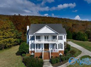 310 Mountain Ln, Gurley, AL 35748