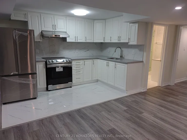 48 Muscovy Dr — Photo 10