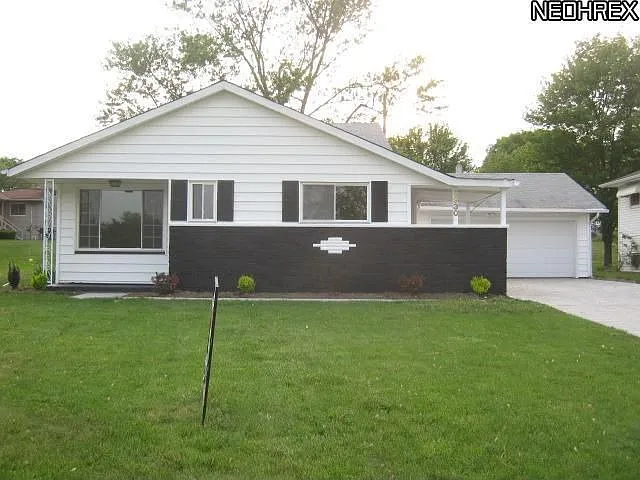 5930 Scarlet Oak Dr photo 1