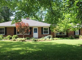 11740 Eddie And Park Rd, Saint Louis, MO 63126