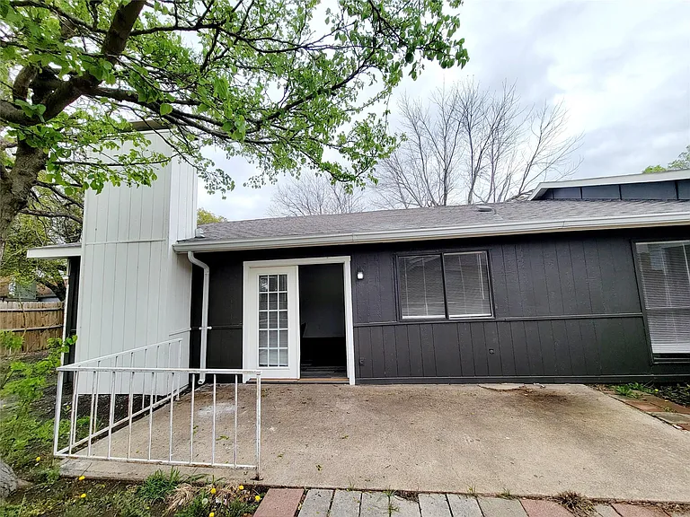 4637 Gleneagle St — Photo 25