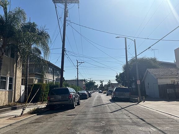 5th image of 1501 E Florida St
