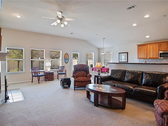 2nd image of 2705 Pedernales Falls Dr
