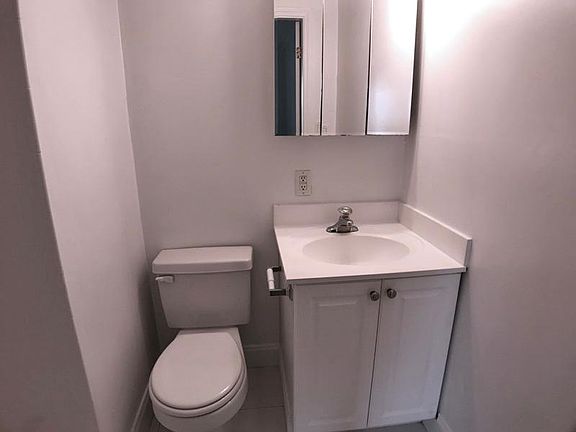 5th image of 145 Newton St #20