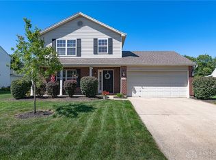 2920 W Barnhill Pl, Xenia, OH 45385