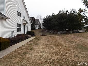 4th image of 2401 Patriots Ln