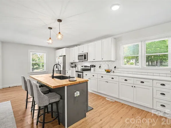 2000 Clay St, Kannapolis, NC 28083