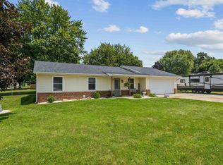 3221 N 481st Rd W, Huntington, IN 46750