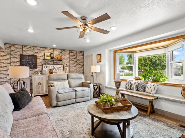 315 W Emery Ave, Castle Dale, UT 84513