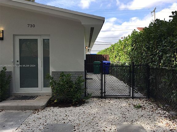 5th image of 730 NW 39th Ct #730