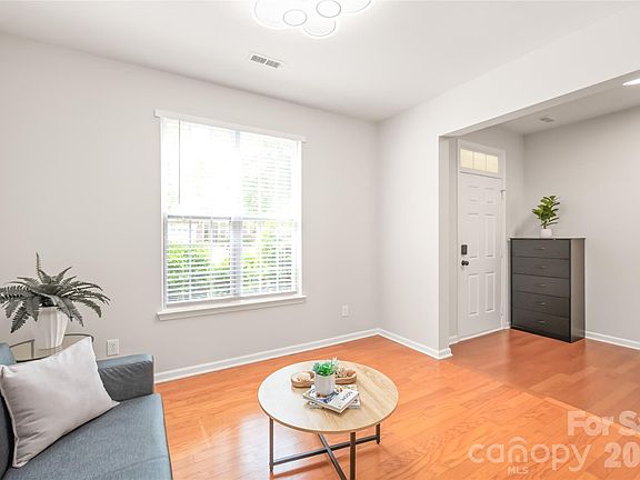 5th image of 17231 Westmill Ln