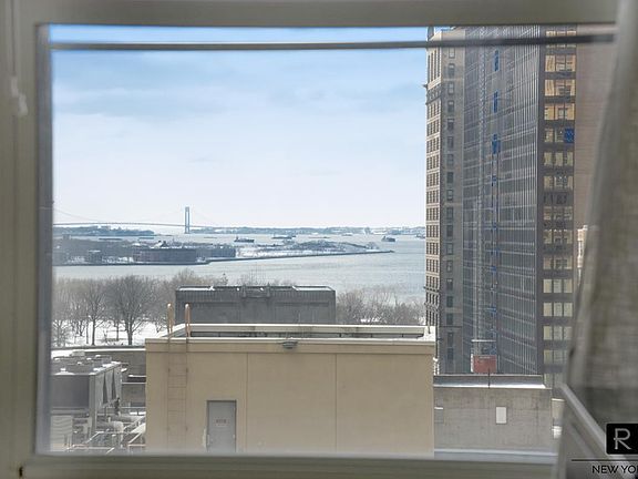 5th image of 88 Greenwich St APT 1102