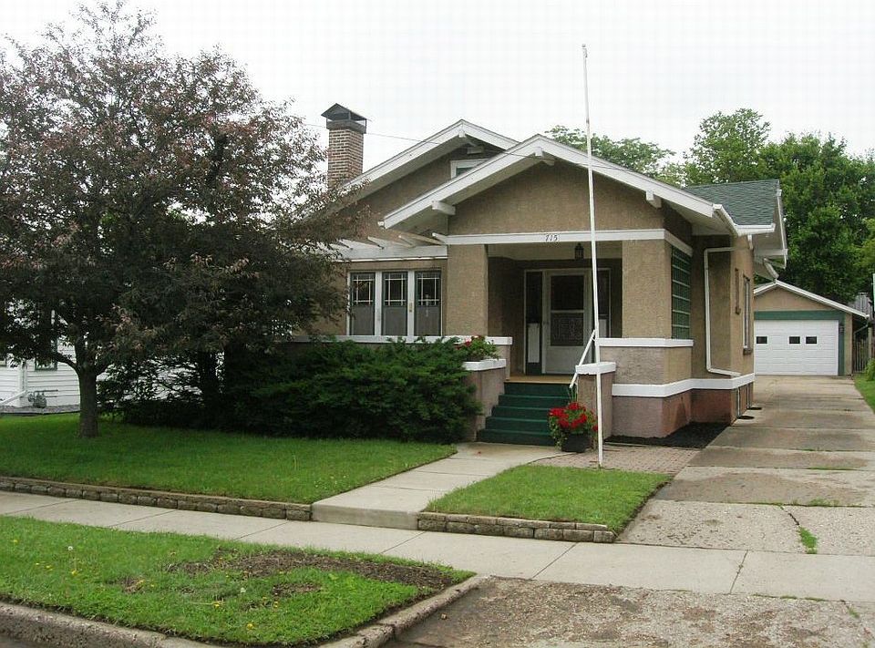 Lovely 2 Bedroom Home