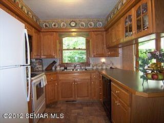3rd image of 1605 Woodhaven Pl