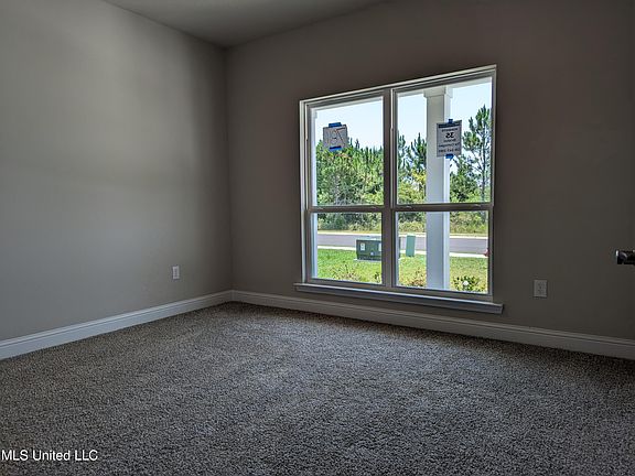 4th image of 7816 Coral Ln