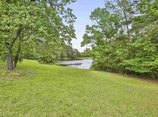 1015 Sandy Creek Rd, Fayetteville, GA 30214