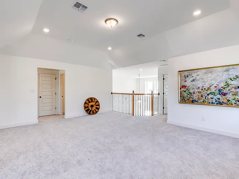 133 Goshen Dr — Photo 31