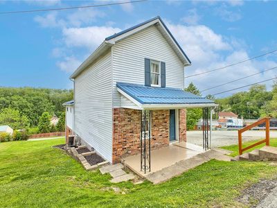 8002 Hayward St, Wendel, PA, 15691