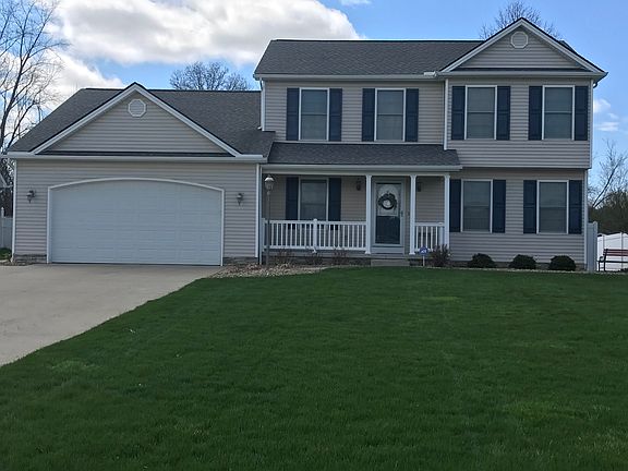 2nd image of 10430 Carrousel Woods Dr