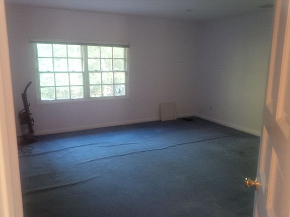 5th image of 12 Chauncy Pl