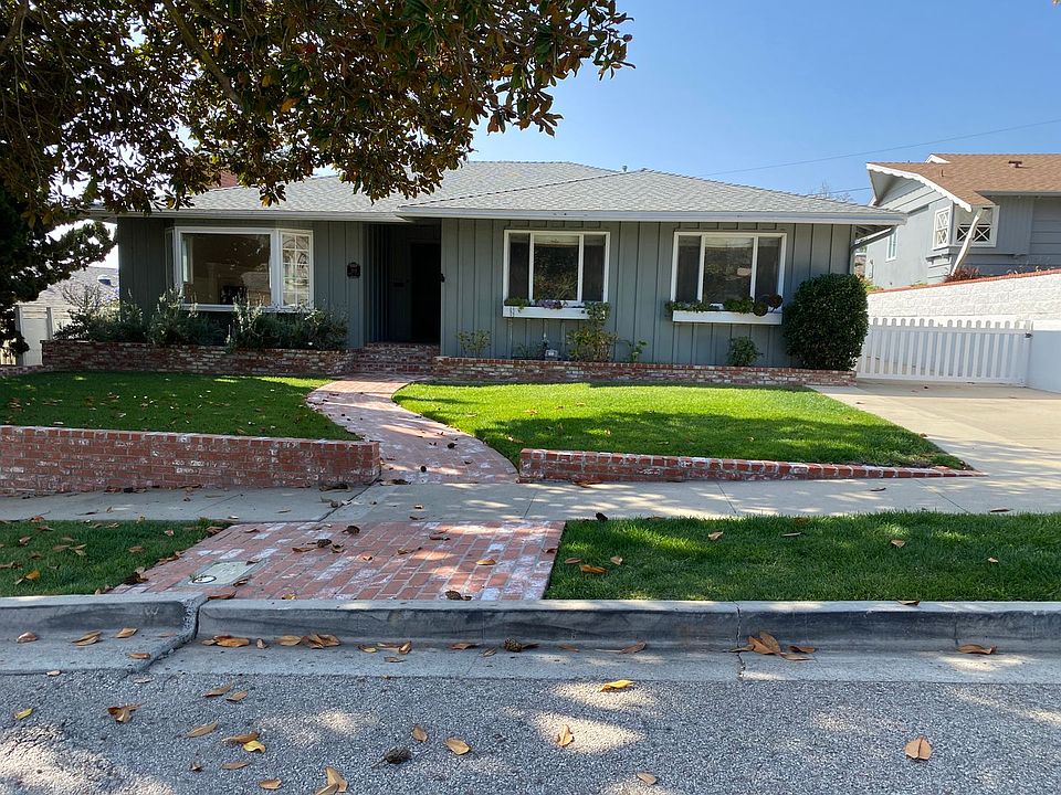 1st image of 369 Sierra Dr