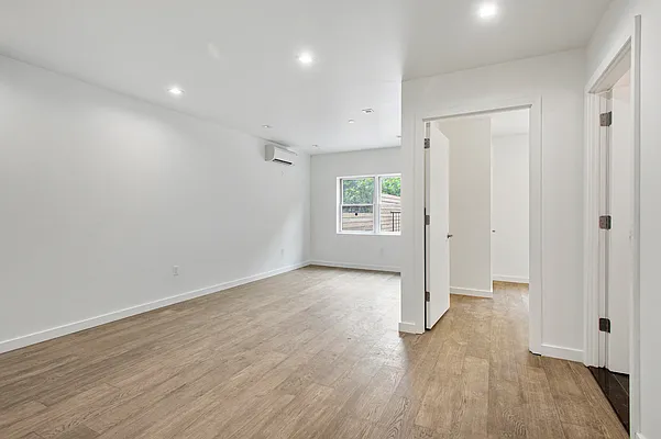 Rented by Ankor Management | media 8