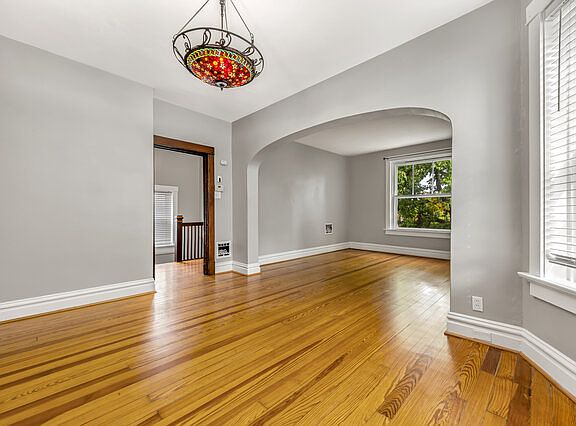 4th image of 5228 Finkman St #2F