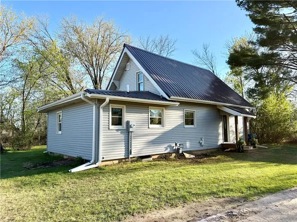 208 N 7th Street, Cameron, WI 54822
